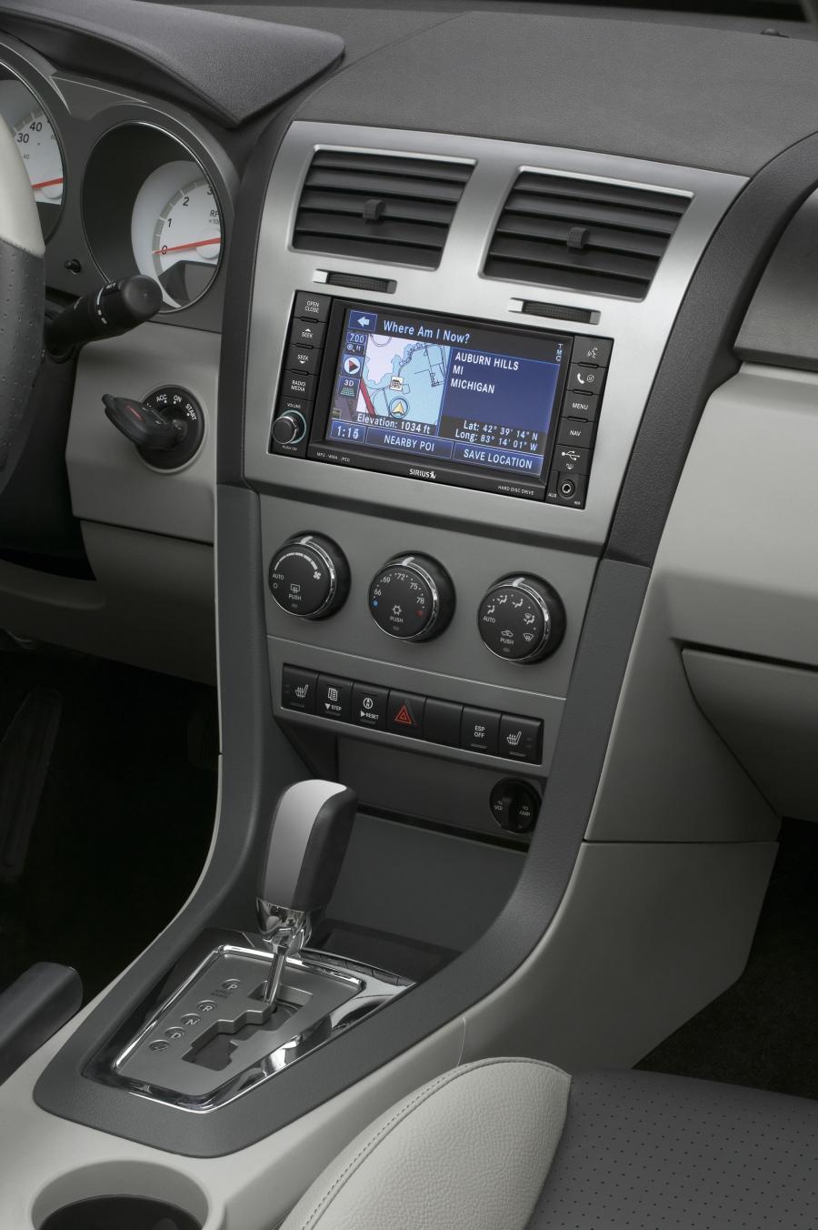 Dodge Avenger RT 2008 года  (фото 9 из 51)